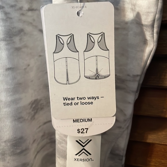 NWT Xersion White & Grey Workout Tank - Picture 6 of 8